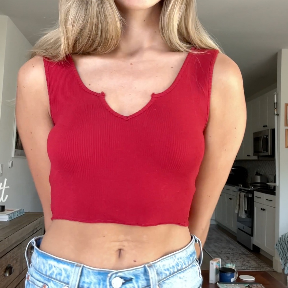 American Threads Medium Pure Red Crop Top